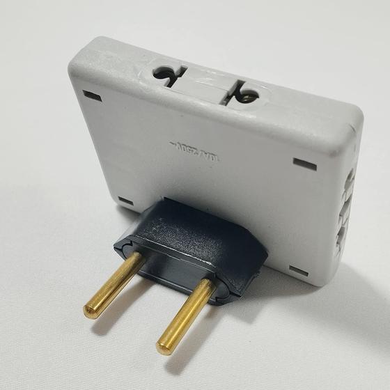 ADAPTADOR 3 TOMADAS 10A 250V BRANCO FLP - Imagem 2